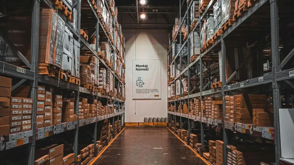 cara menghitung kapasitas beban rak pallet